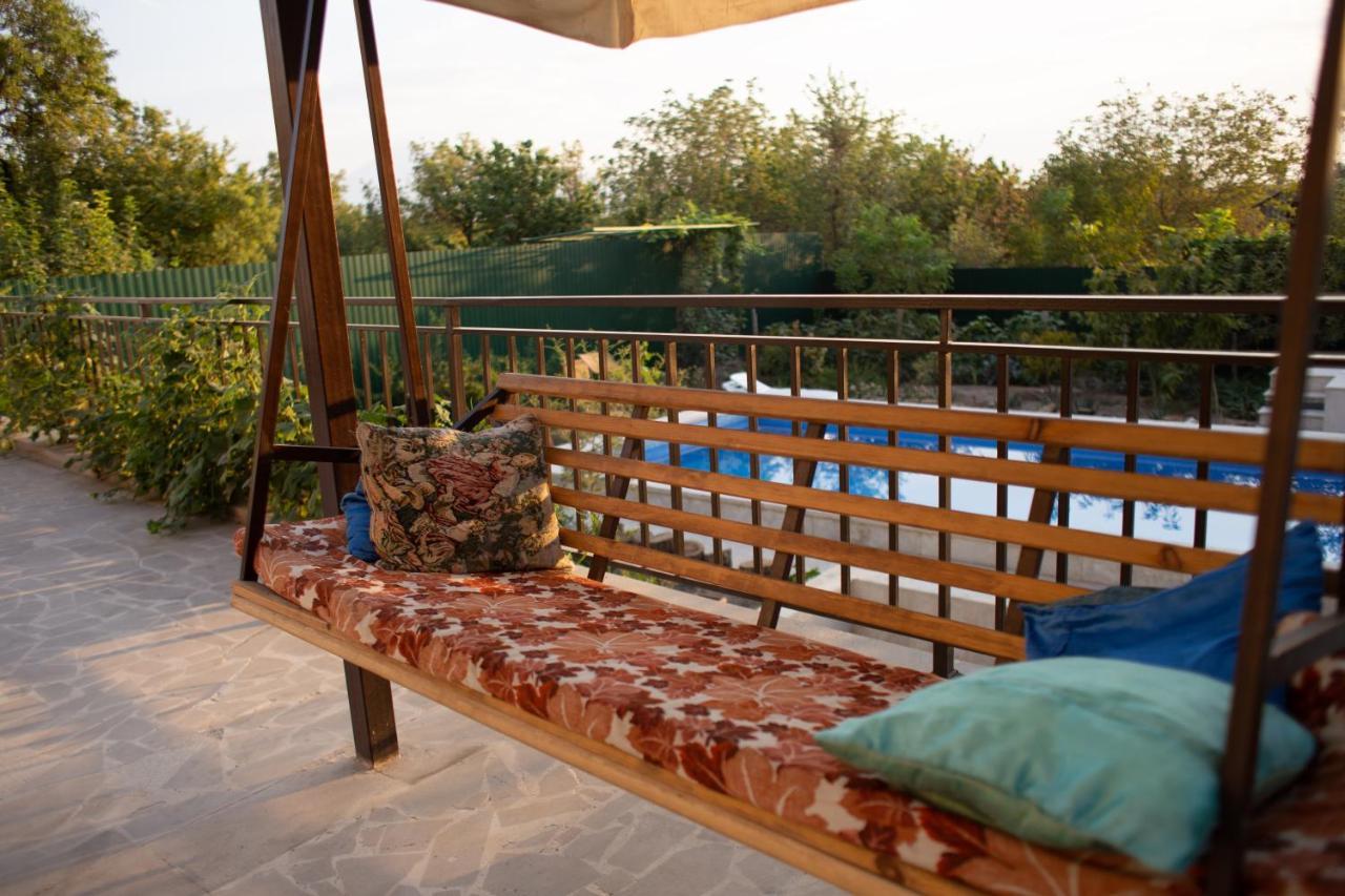 Apex Rest House Villa Yerevan Bagian luar foto