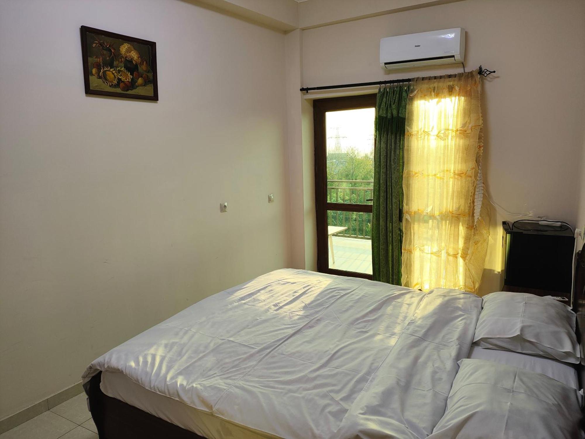 Apex Rest House Villa Yerevan Bagian luar foto